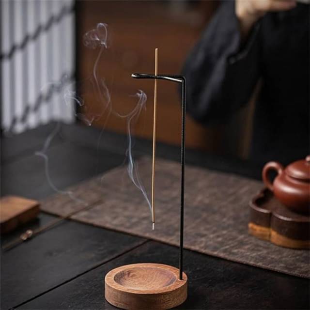 Soporte de incienso colgante de madera y metal