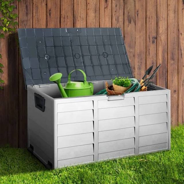 Caja baul para exterior con ruedas