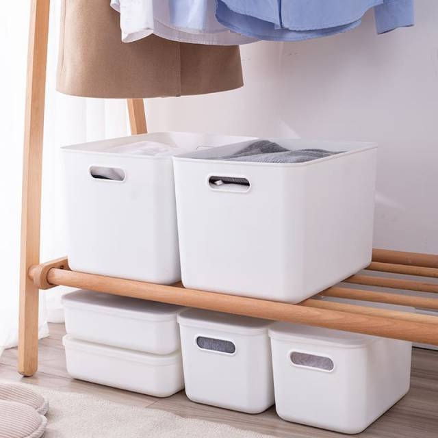 Caja de Plastico con Tapa 36x26x16cm 16L